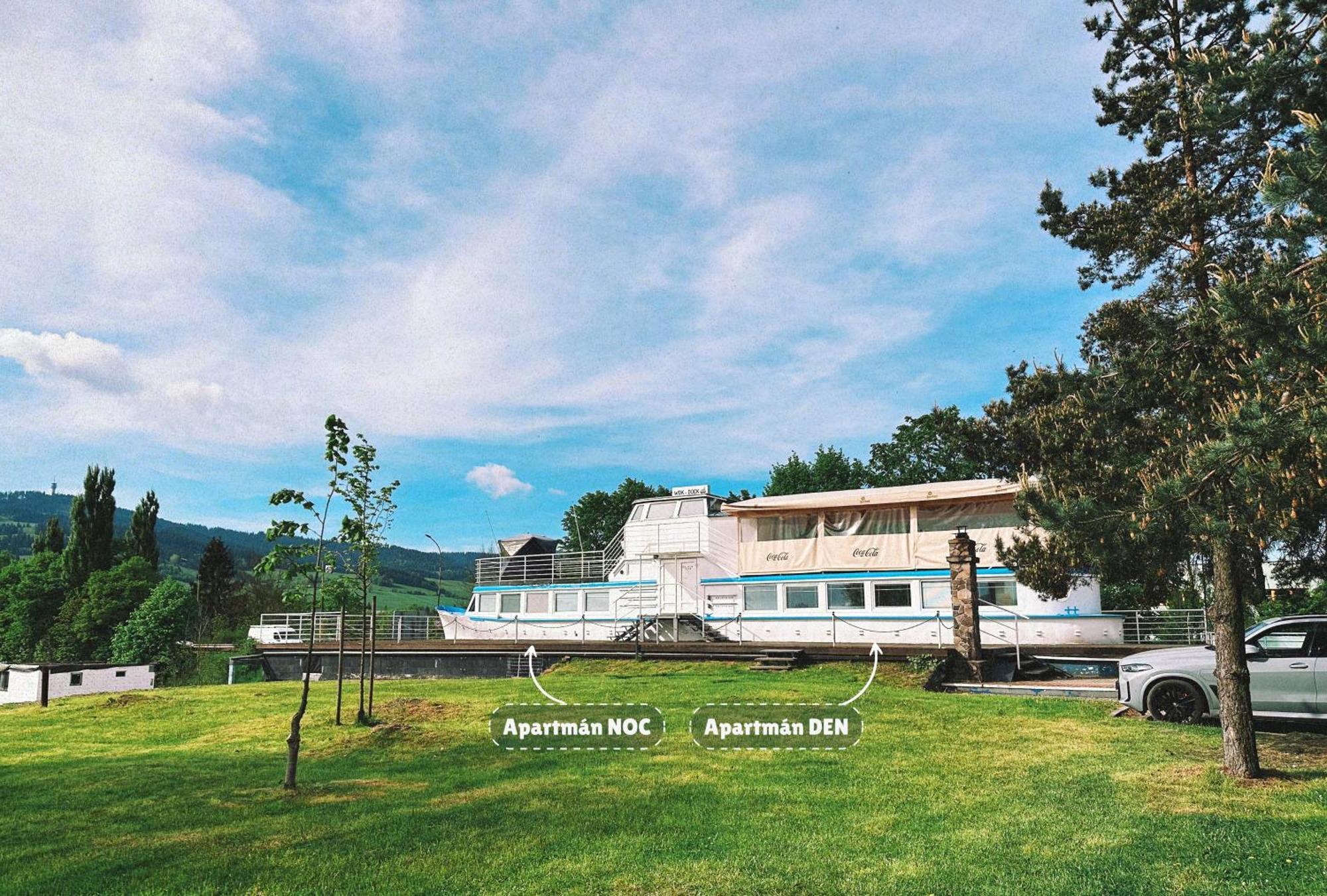 Unique Boat Apartments By Lake - Kajuta 1958 Námestovo Exterior foto